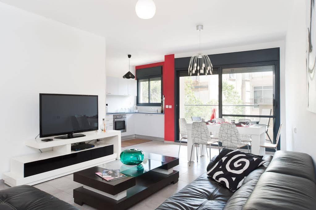 Stunning 2Br Apt W Balcony In City Center By Sea N' Rent Tel Aviv Esterno foto